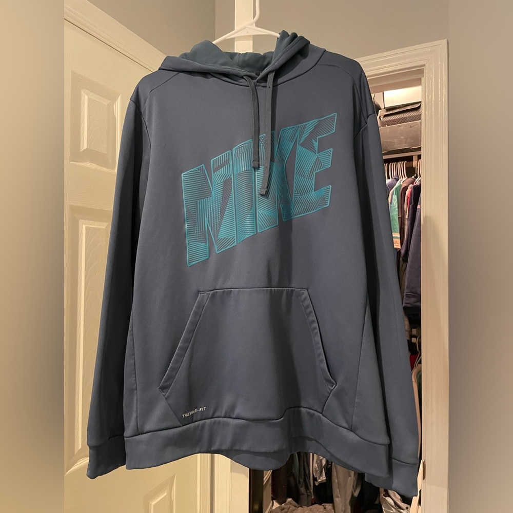 Nike Men's Blue Hoodie